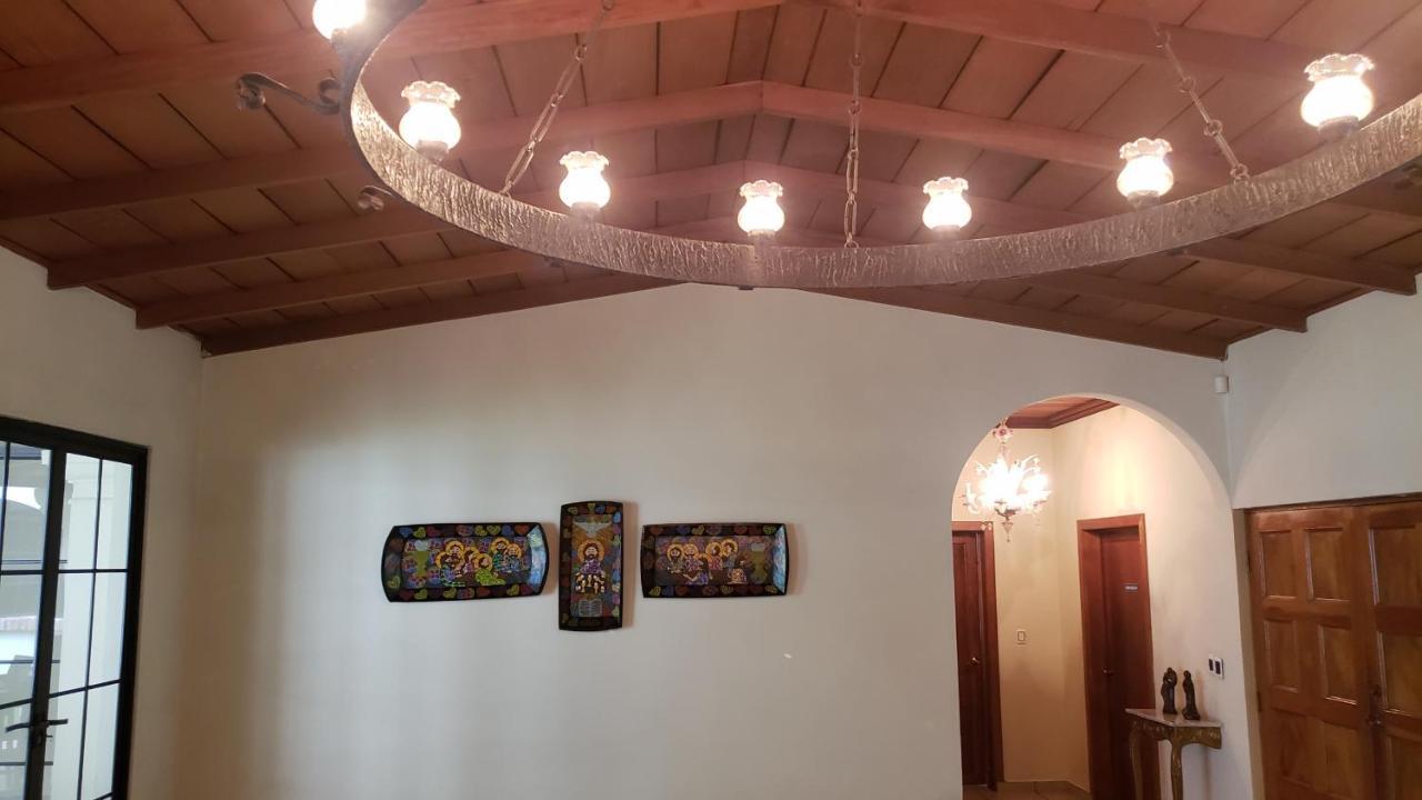 Domus Hotel Σαν Σαλβαντόρ Εξωτερικό φωτογραφία